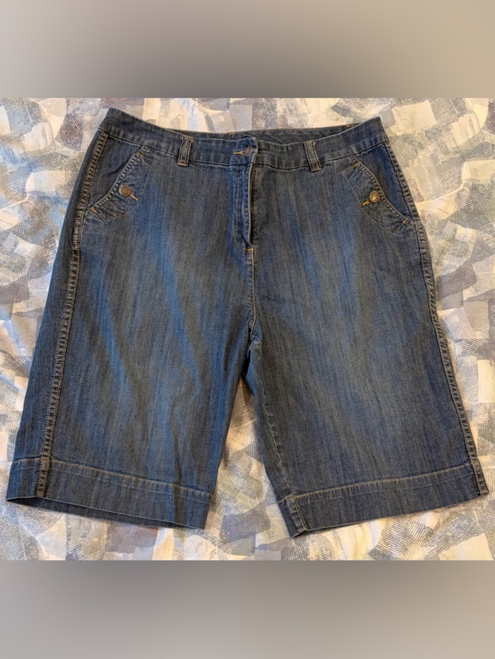 Chico's Midwash Blue Denim Jean Shorts